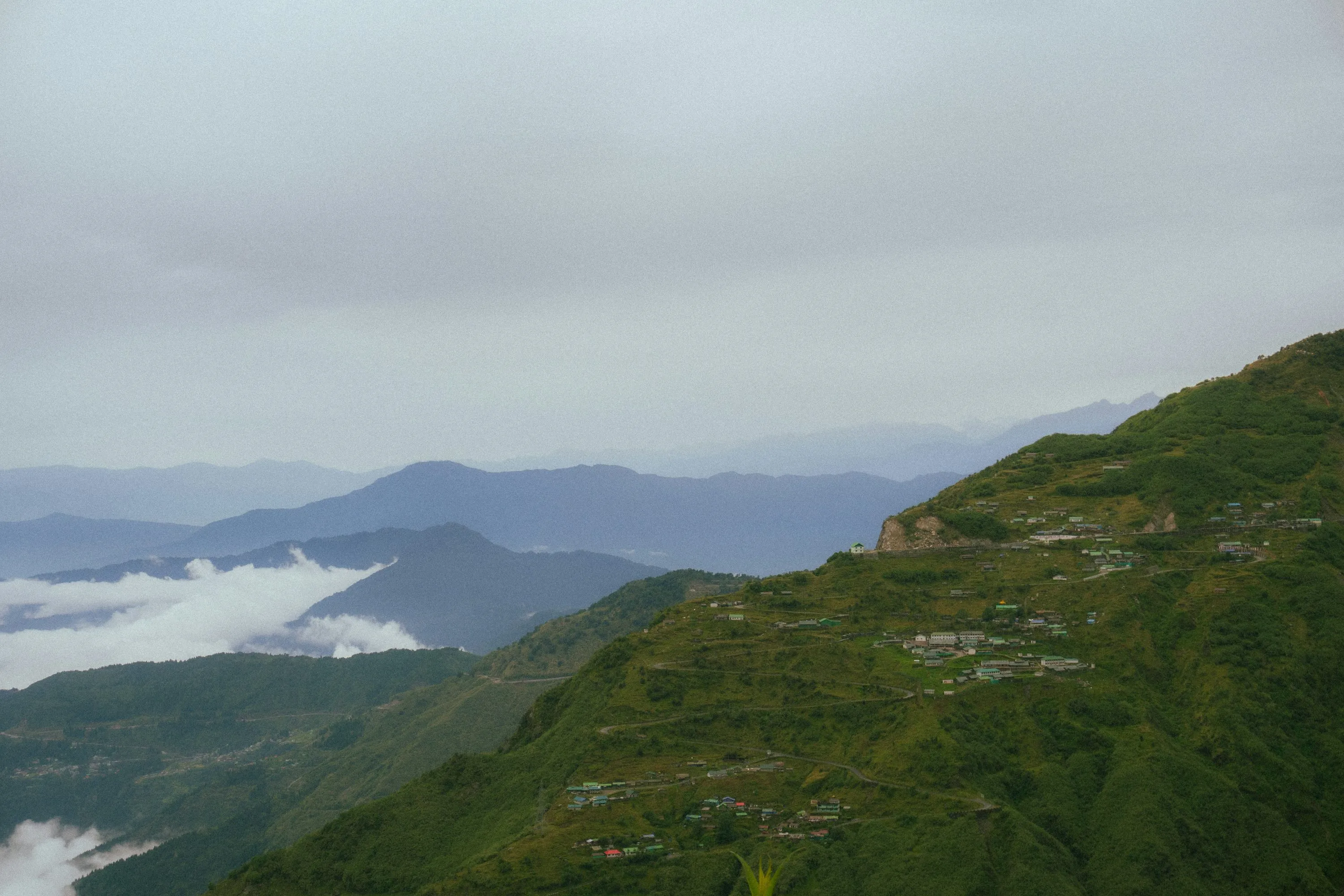 How to Travel to Bhutan from Uzbekistan (2025): A Complete Guide to Visa, SDF, Flights, & Itineraries