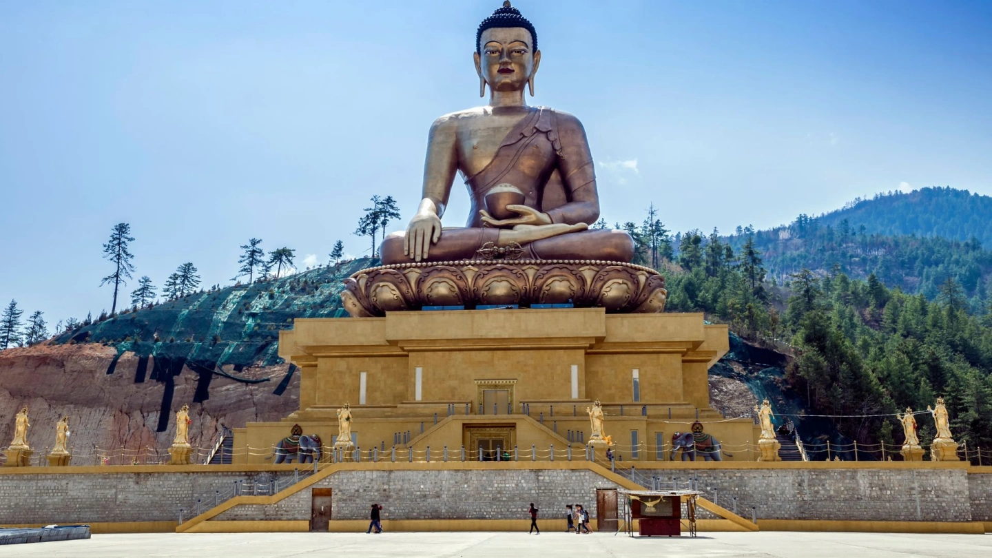 How to Travel to Bhutan from Singapore (2025): A Complete Guide to Visa, SDF, Flights, & Itineraries