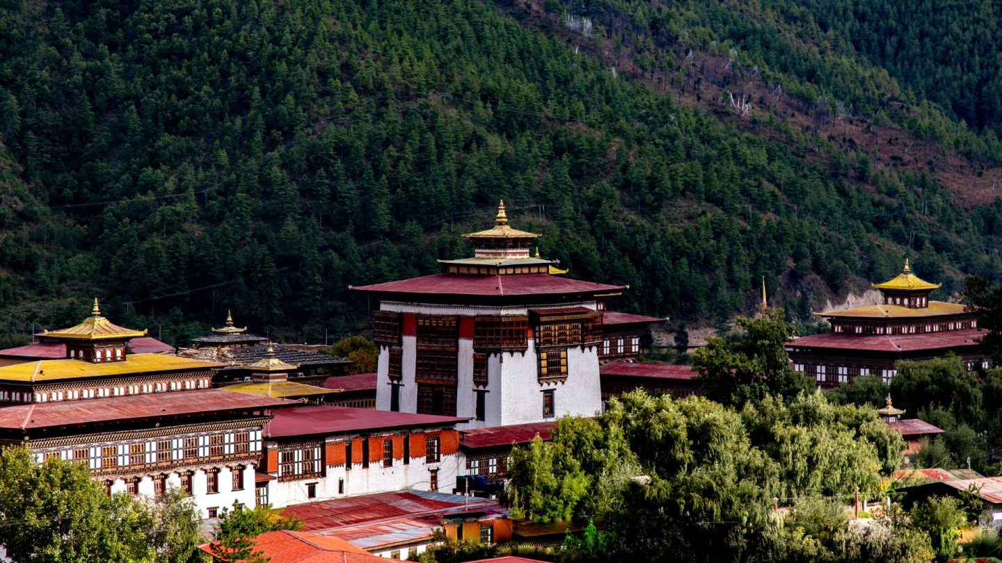How to Travel to Bhutan from France (2025): A Complete Guide to Visa, SDF, Flights, & Itineraries