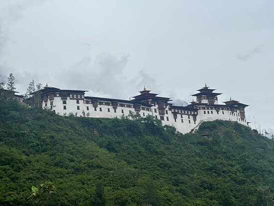 Himalayan Harmony: 9 Days Cultural & Nature Tour with Manifest Bhutan Expeditions